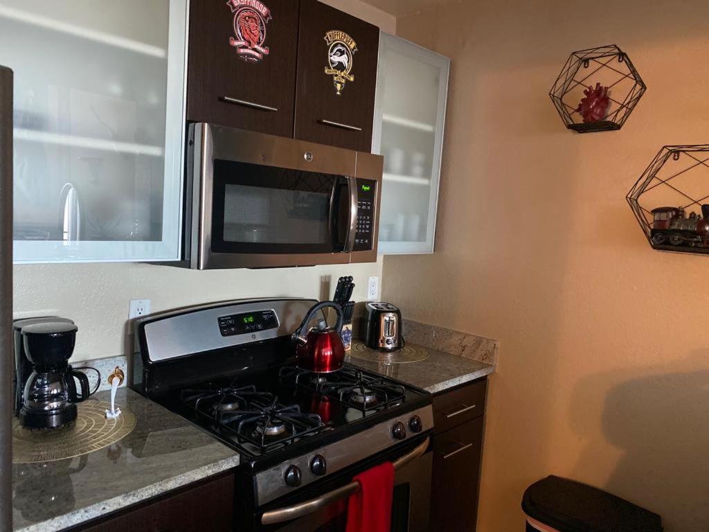 Mario, Harry Potter, Disney & Not Themed Loft Universal Studios 10Min Loft Apartment Лос-Анджелес Екстер'єр фото