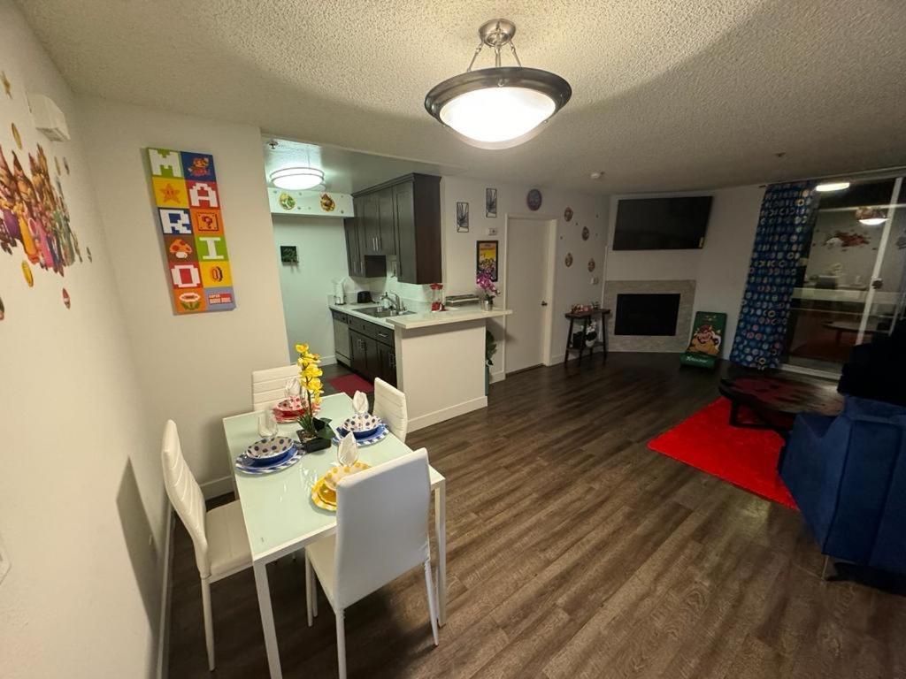 Mario, Harry Potter, Disney & Not Themed Loft Universal Studios 10Min Loft Apartment Лос-Анджелес Екстер'єр фото