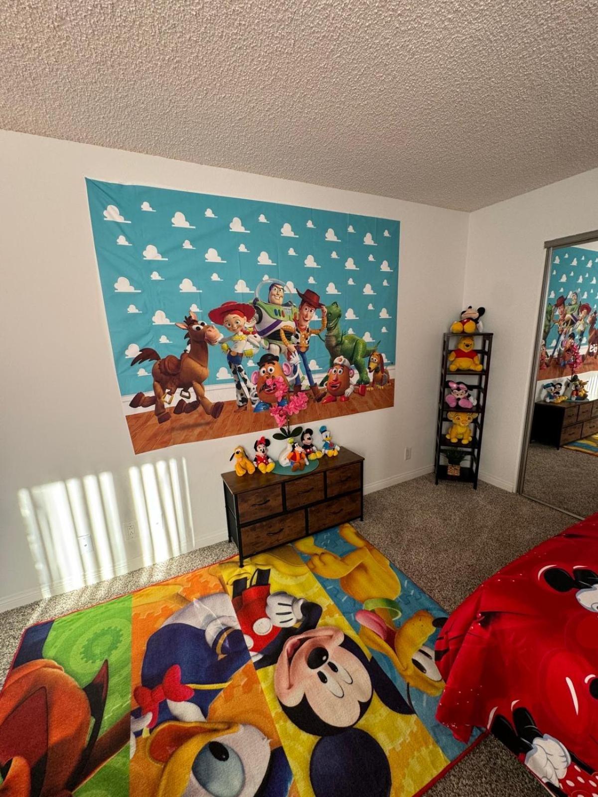 Mario, Harry Potter, Disney & Not Themed Loft Universal Studios 10Min Loft Apartment Лос-Анджелес Екстер'єр фото