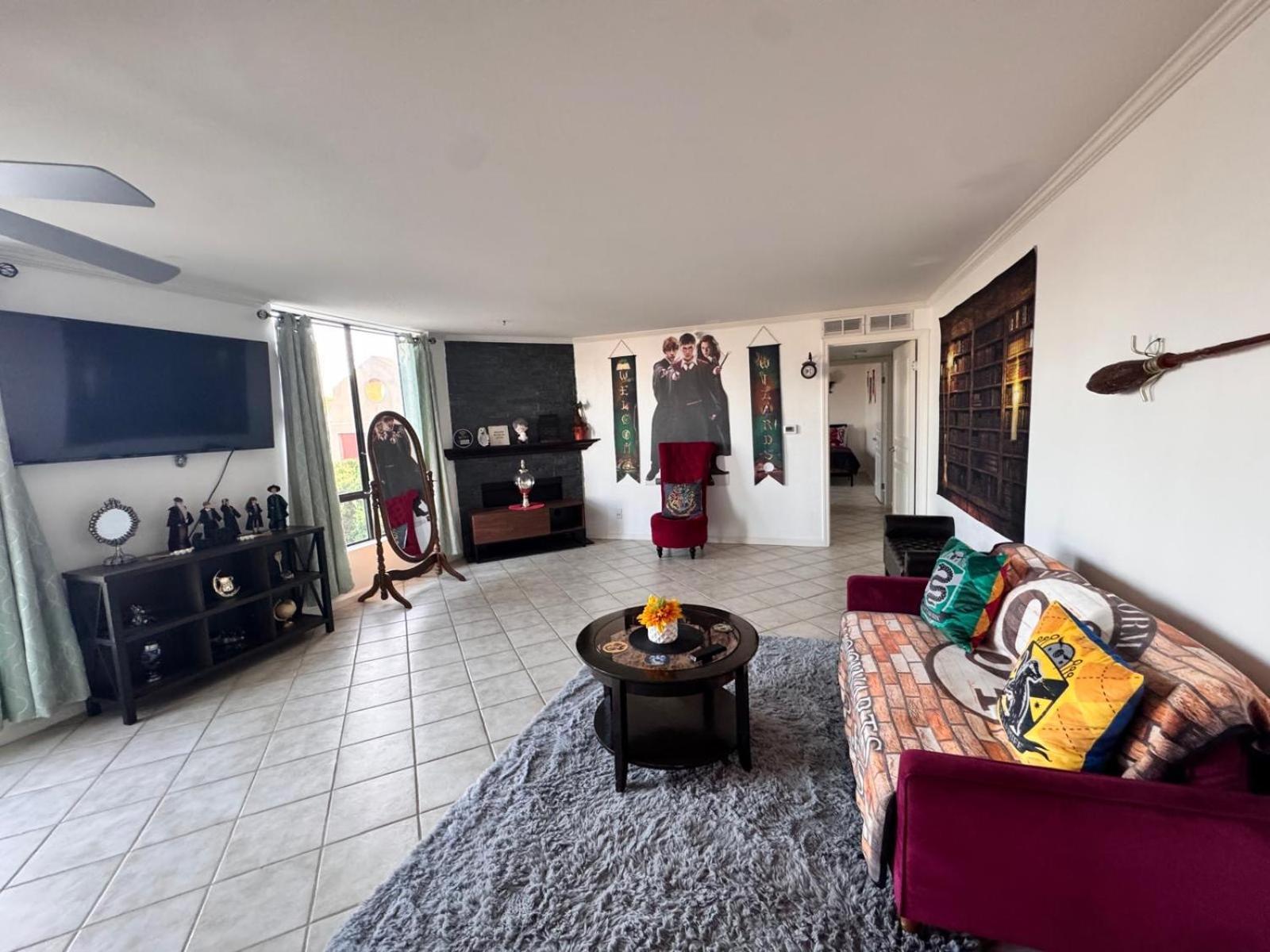 Mario, Harry Potter, Disney & Not Themed Loft Universal Studios 10Min Loft Apartment Лос-Анджелес Екстер'єр фото